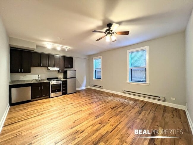 Building Photo - 0 bedroom in CHICAGO IL 60640
