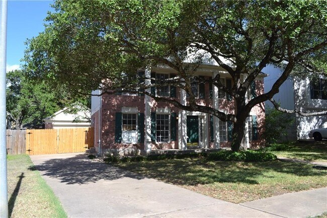 Foto del edificio - 8211 Monona Ave.