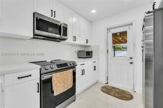 Building Photo - 10420 SW 182nd St