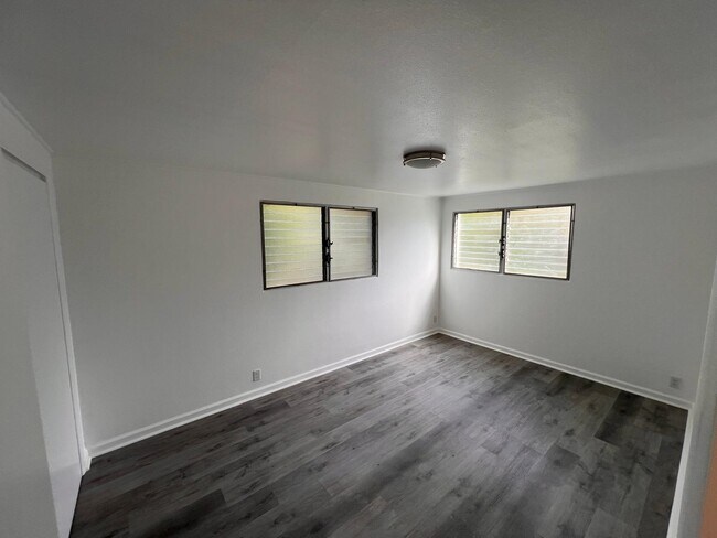 Building Photo - 87-1486 Farrington Hwy