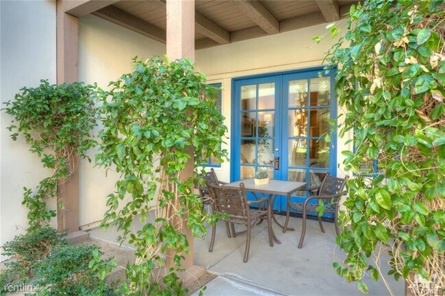 Building Photo - 2 br, 2 bath Condo - 77746 Heritage Drive