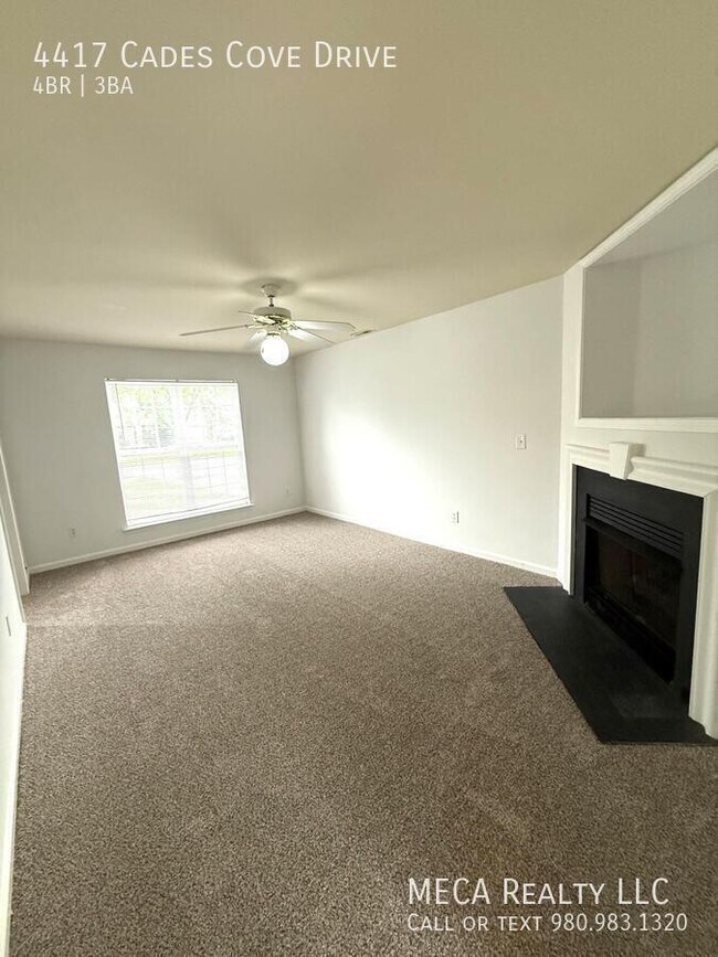 Foto del edificio - 4417 Cades Cove Dr