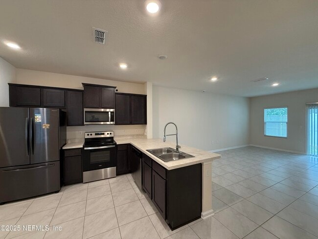 Foto del edificio - 967 Observatory Pkwy