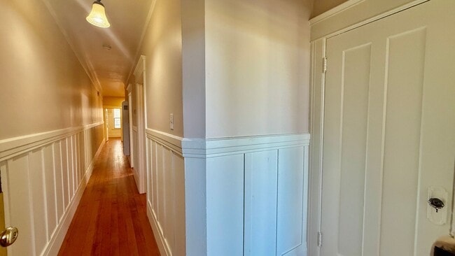 Foto del edificio - Charming Updated 2BR/1BA Marina Apartment ...