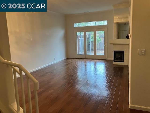 Foto del edificio - 321 W Meadows Ln