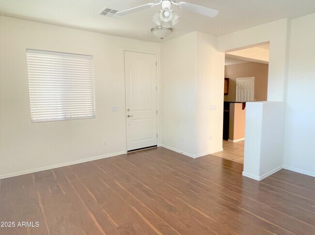 Foto del edificio - 5330 W Chisum Trail