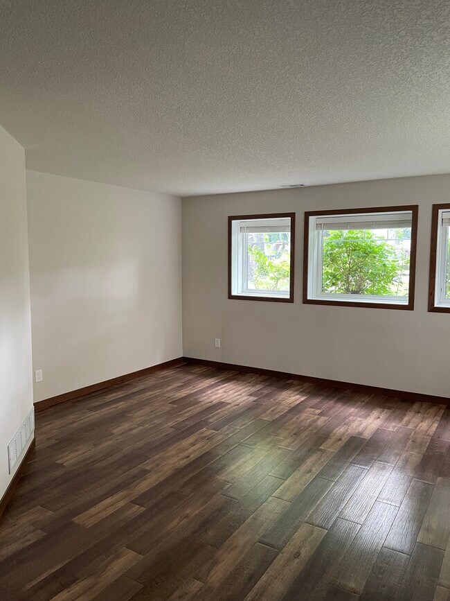 Foto del edificio - 4522 Aldrich Ave N