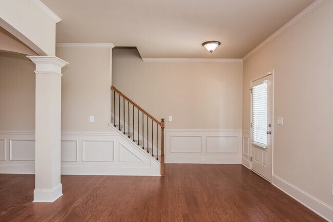 Building Photo - 231 Shaw Dr