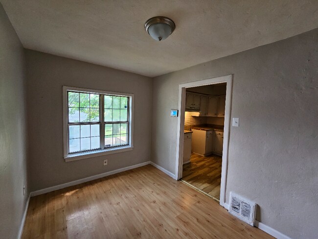 Foto del edificio - 511 Coppinger Dr