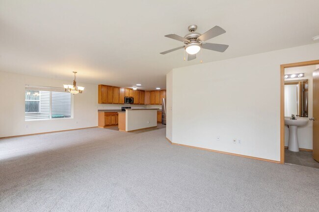 Foto del edificio - 4Bd Spacious Bothell Home