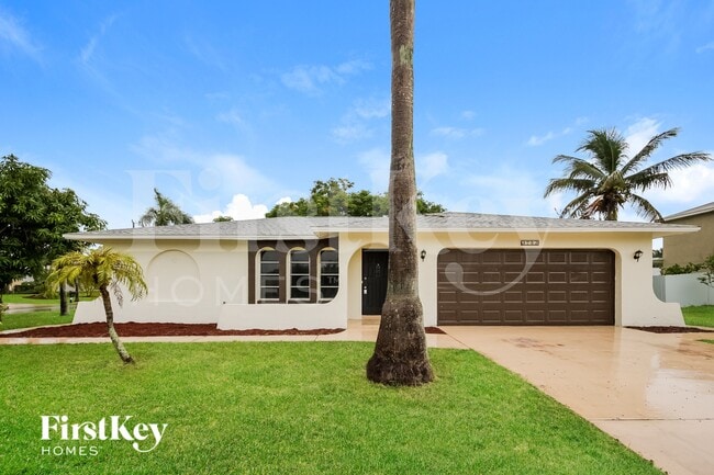Building Photo - 3752 SW Santa Barbara Pl