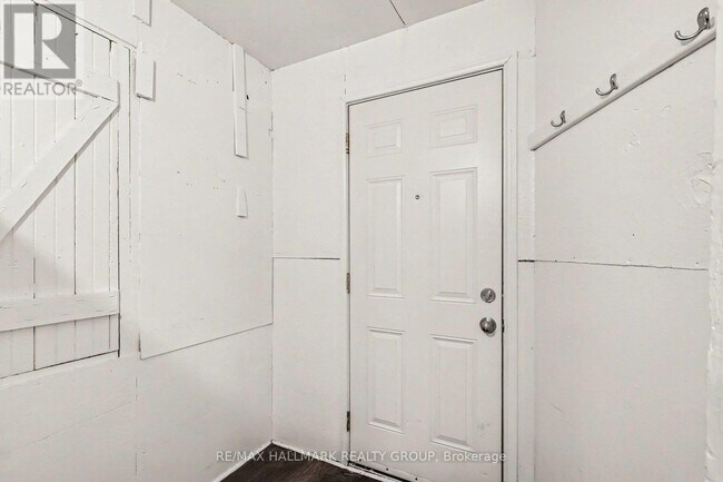 Photo du bâtiment - 64 Cobourg St