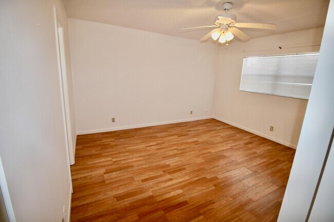 Building Photo - 8405 NW 61st St