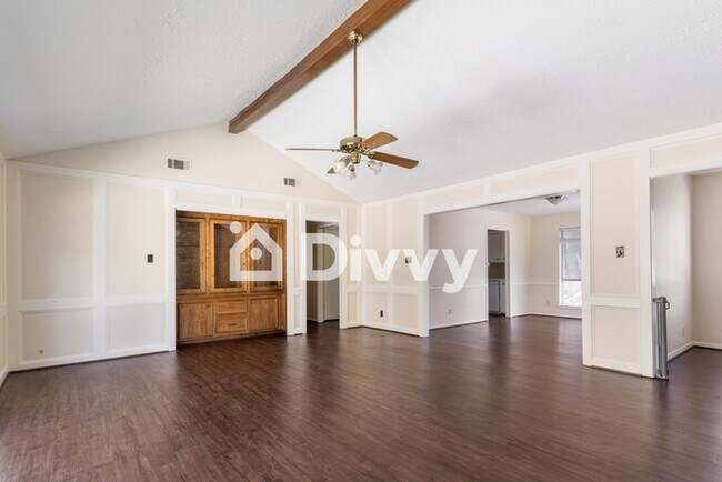 Foto del edificio - 2406 Deasa Dr, Spring, TX 77373, USA