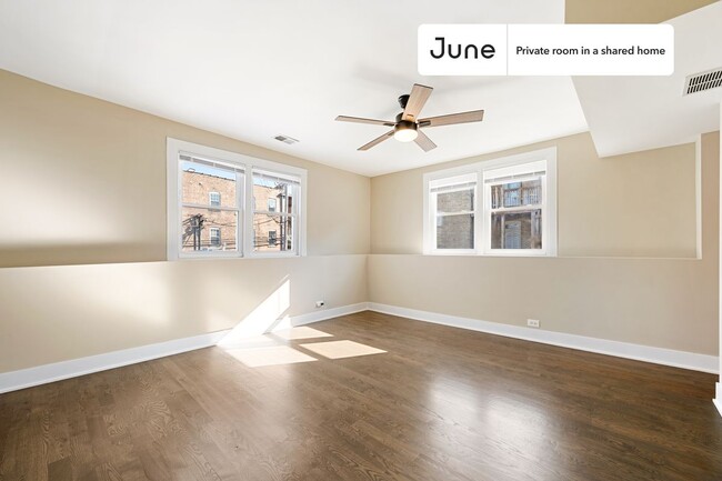 Foto del edificio - Room in Shared 4 bed/2 bath home