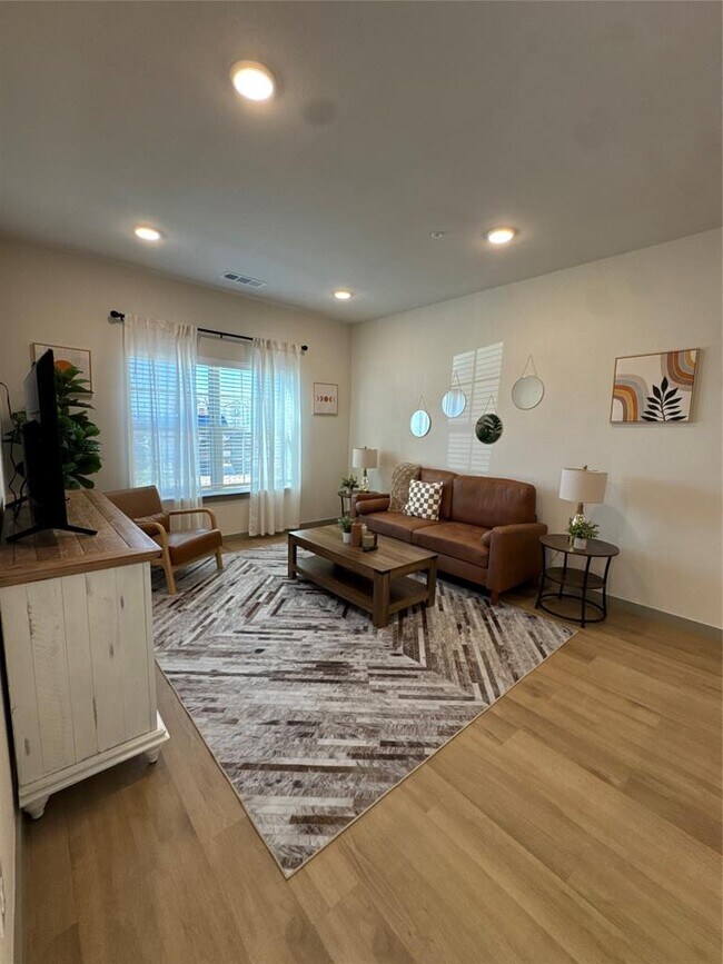 Foto del edificio - 691 Union Chapel Rd