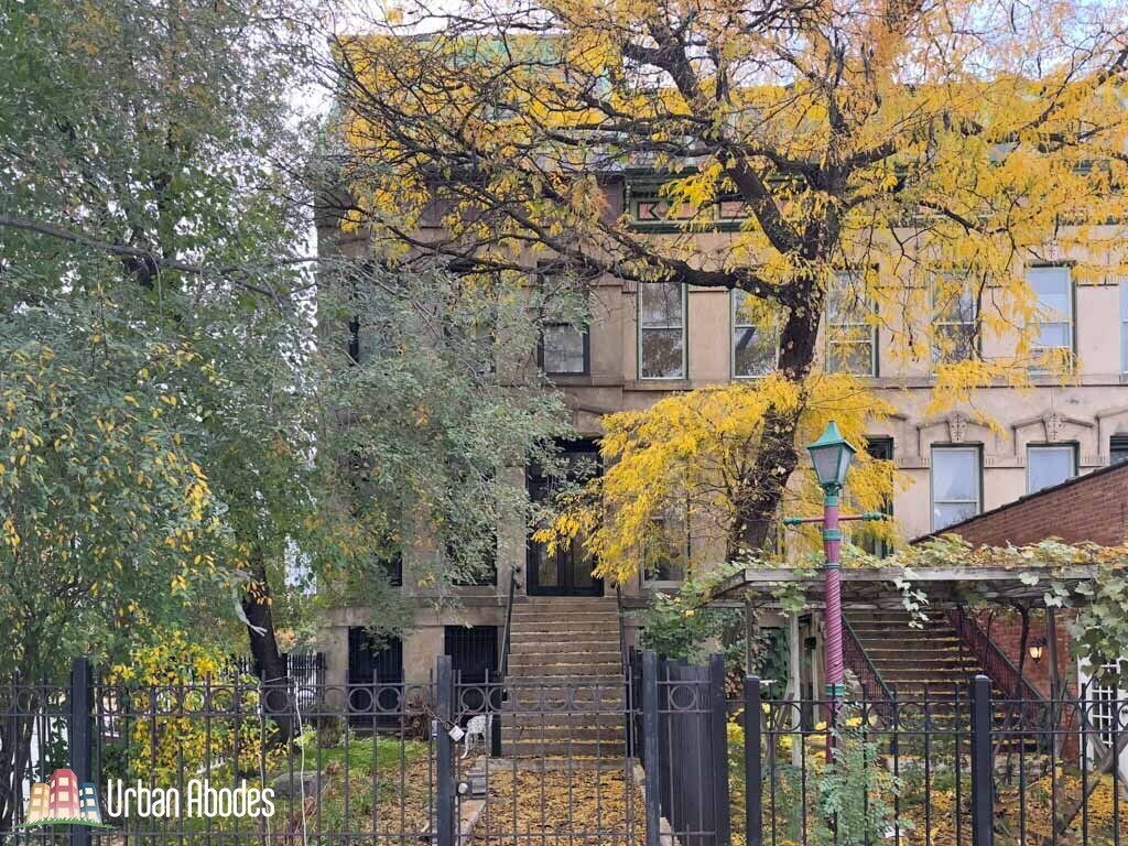 Primary Photo - 238 S Ashland Ave