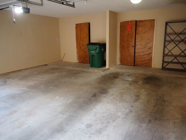 Foto del edificio - 3845 Ranch to Market Rd 2222