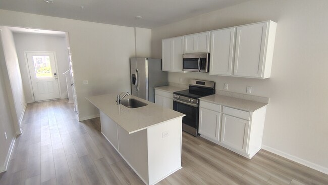 Building Photo - 454 Alcott Wy