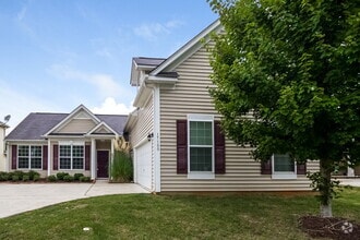 Building Photo - 17300 Hampton Trace Rd