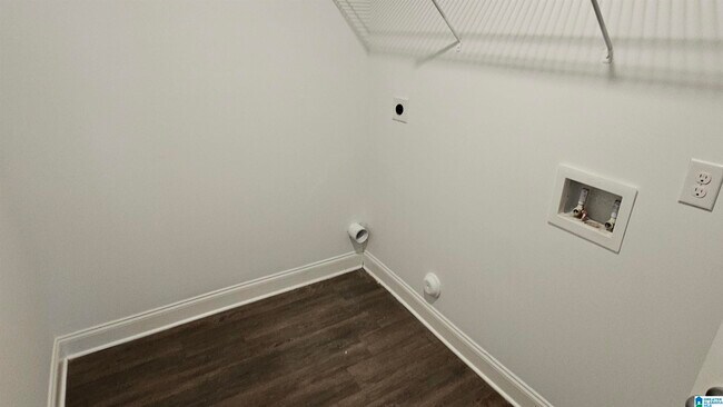 Foto del edificio - 228 Hillcrest Dr