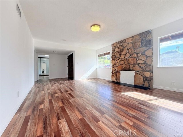 Foto del edificio - 15819 Del Prado Dr