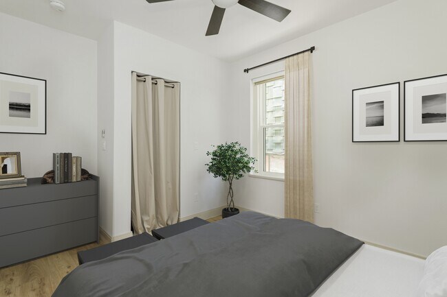 Foto del edificio - 240 Parker Hill Ave