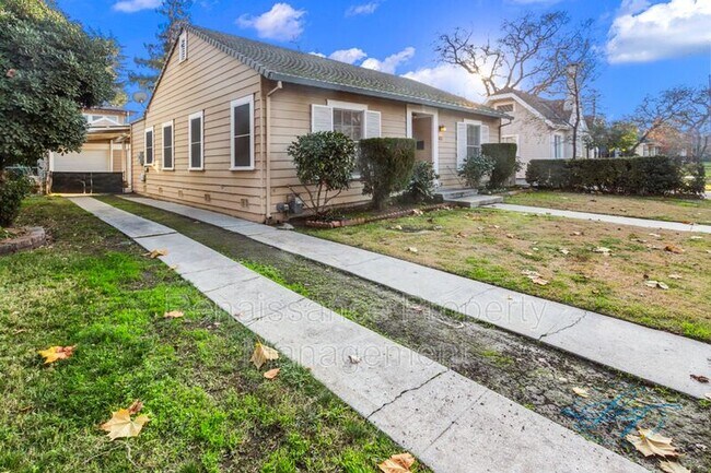 Building Photo - 432 S Central Ave