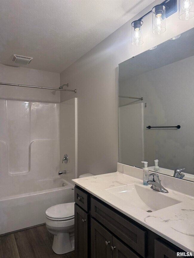 Foto del edificio - 4519 Castle Pines Dr