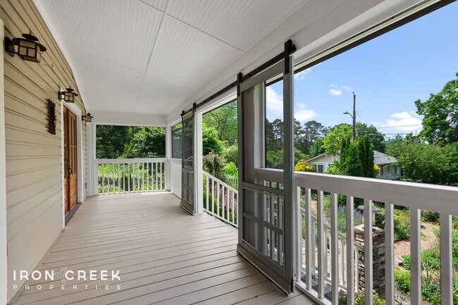 Building Photo - One-of-a-Kind House in North Asheville w/ ...