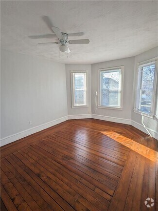 Building Photo - 110 Cutler St
