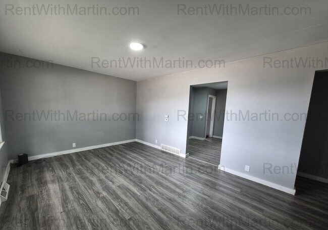 Foto del edificio - 1920-1922 WATERLOO ROAD DUPLEX