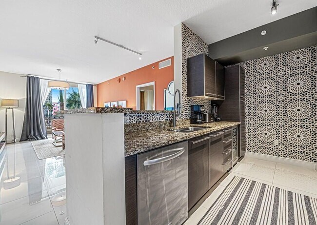 Foto del edificio - 550 Okeechobee Blvd