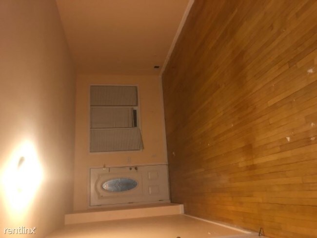 Foto del edificio - 65 Sideview Ave