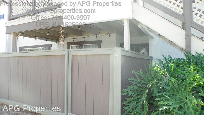 Foto del edificio - 2 br, 1 bath House - 9869 Caspi Gardens Dr #3