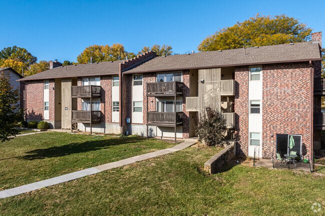 Building Photo - Herrnhut Apartments