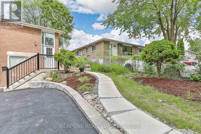 Building Photo - 368 Hollyberry Trail