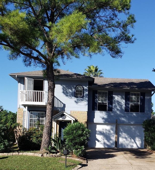 Building Photo - 4407 Durban Dr