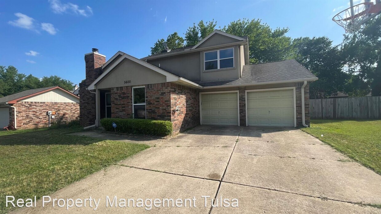 Primary Photo - 3 br, 2 bath House - 5600 S Juniper Ave