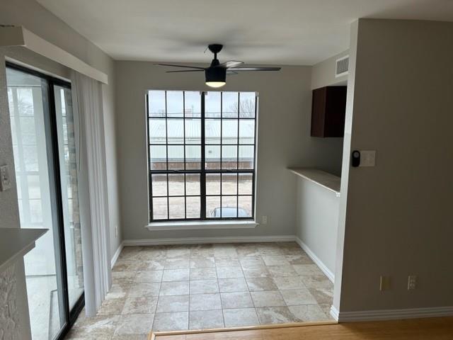 Foto del edificio - 7621 McCallum Blvd