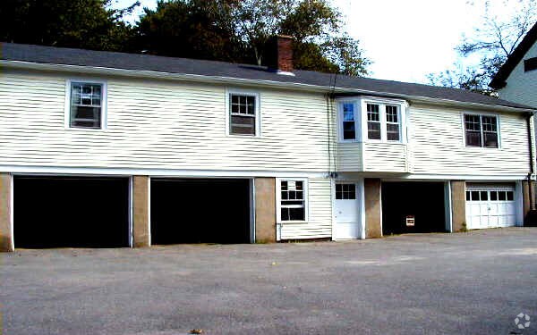 Primary Photo - 12-14 Washington St