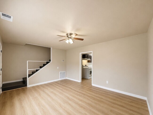 Foto del edificio - Remodeled 2 Bed/ 1.5 Bath Townhouse in Batesville!