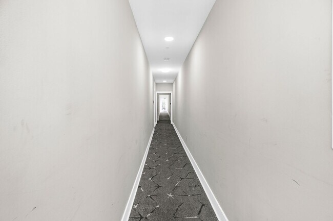 Foto del edificio - Lovely 1 BR/1.5 BA Condo in Columbia Heights!