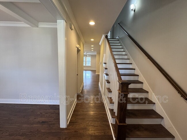 Foto del edificio - 1714 B Straightway Ave