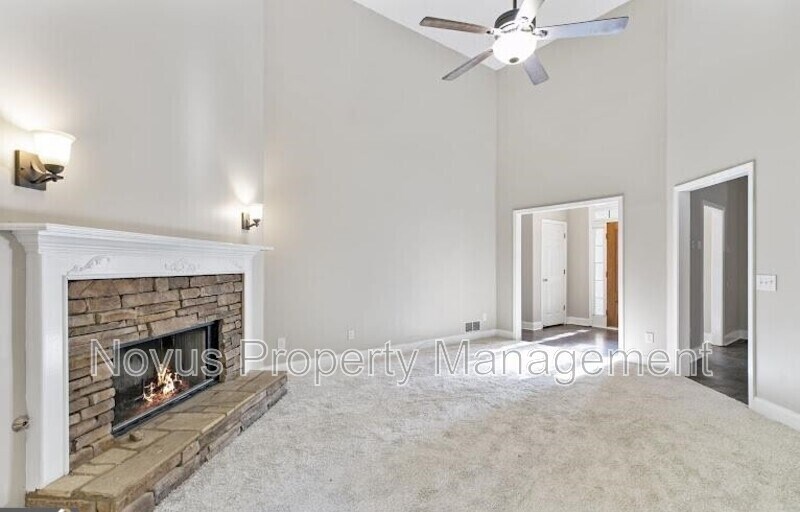 Building Photo - 61 Mulberry Pl