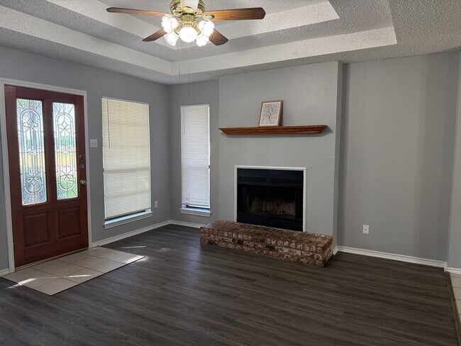 Foto del edificio - 117 Solon Rd