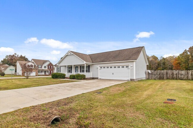 Foto del edificio - 3 Bedroom 2 Bathroom Home