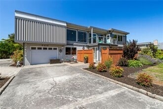 Building Photo - 5410 Nootka Loop