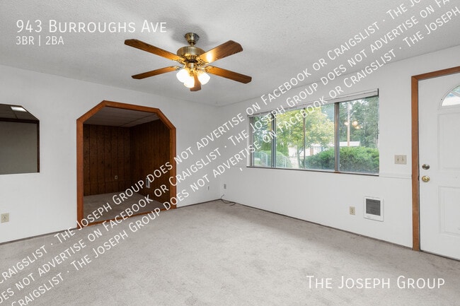 Building Photo - 943 Burroughs Ave