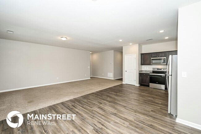 Building Photo - 138 Cottontail Ln